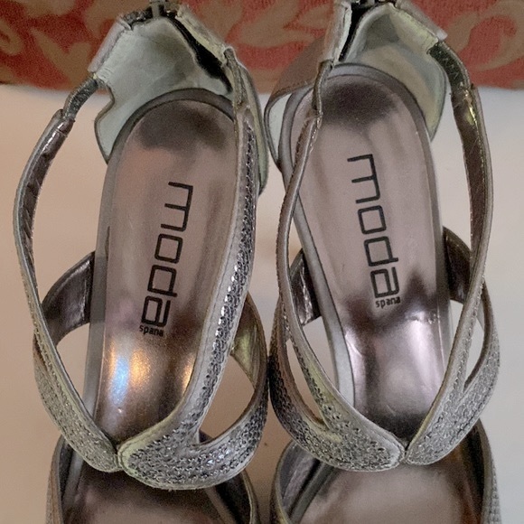 Moda Spana gray sequin sparkle sandals  high heel size 8 1/2M cocktail formal 🌹 - Picture 4 of 10